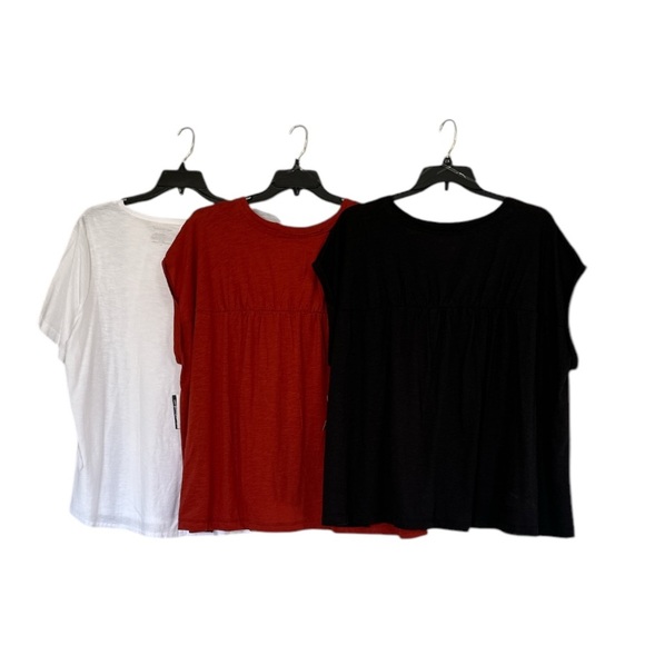 Westbound Woman Tops (3) Black, Orange, White. Size 2X - Picture 2 of 9